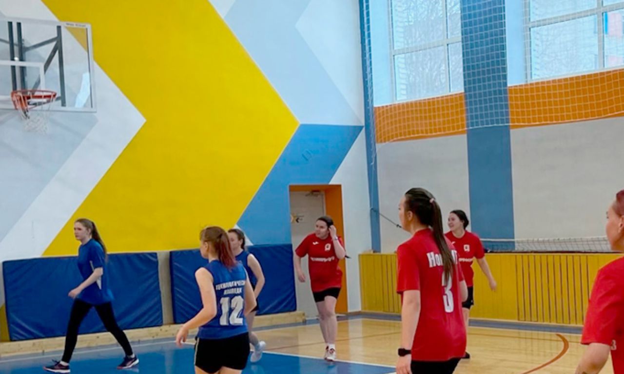 Городские соревнования по баскетболу среди девушек в рамках XXIV городской Спартакиады учащейся молодежи 2022/2023 уч. года